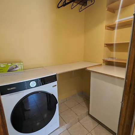 Cosy A 200m De La De Fabregas 펜션 *