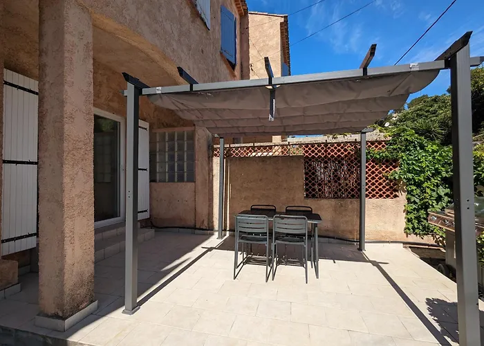 Bas-de-villa Cosy A 200m De La De Fabregas - Terrasse Privative Nyaraló La Seyne-sur-Mer