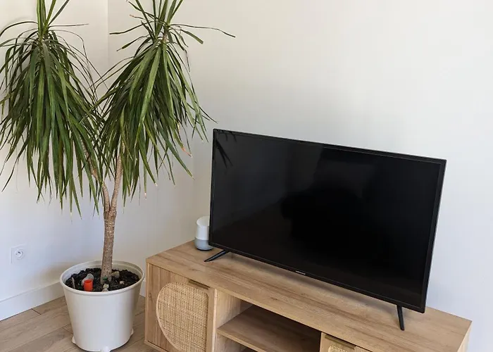 Bas-de-villa Cosy A 200m De La De Fabregas - Terrasse Privative Nyaraló La Seyne-sur-Mer